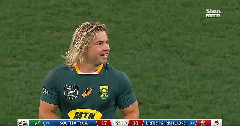 VIDEO. L'essai chanceux de Faf de Klerk ne prive pas les Lions de la première manche face aux Boks