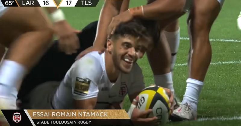 VIDEO. Top 14. En 2021, Romain Ntamack avait déjà fait mal à la Rochelle avec un essai décisif de 60m !