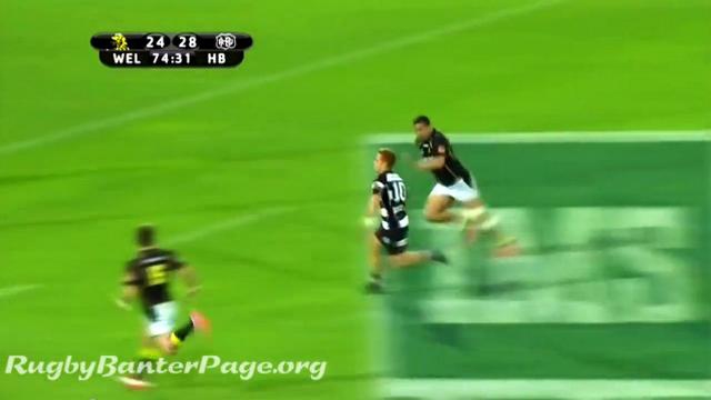 VIDEO. ITM Cup : Ihaia West enrhume le All Black Cory Jane face à Wellington