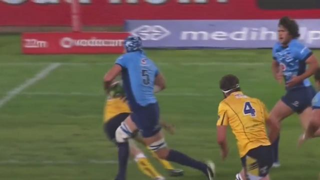 VIDEO. Super Rugby - A 36 ans Victor Matfield est loin d'être rouillé avec une très belle percée pour l'essai