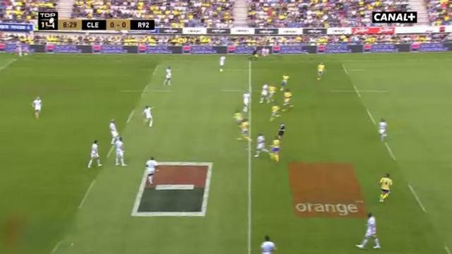VIDEO. Top 14 - Johan Goosen claque un drop de 56 mètres mais ça ne suffit pas face à la furia clermontoise